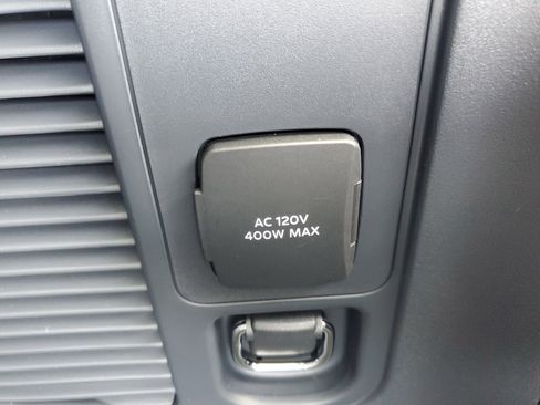 New 2026 Lincoln Navigator Reserve w/ Jet Appearance Package image 33