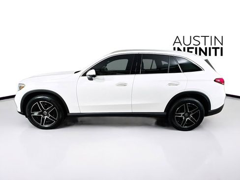 Used 2026 Mercedes-Benz GLC 300 image 4