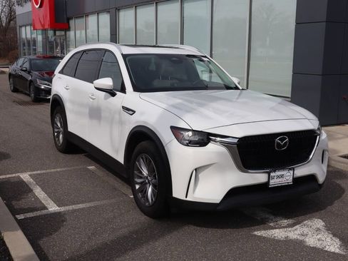 Used 2024 MAZDA CX-90 Plug-In Hybrid w/ Preferred image 4