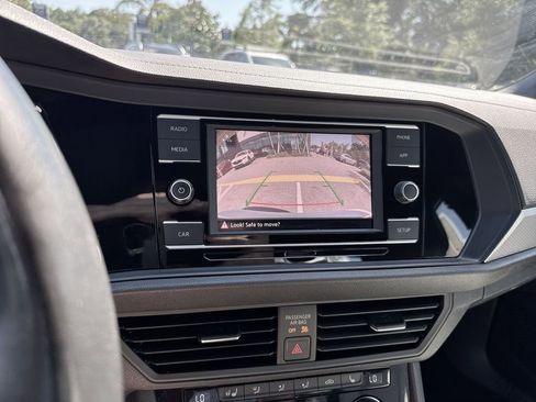 Used 2019 Volkswagen Jetta R-Line w/ R-Line Cold Weather Package image 50