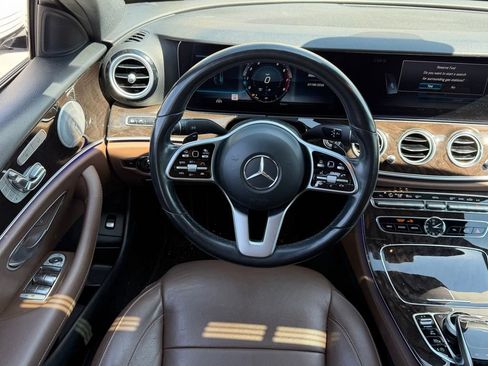 Used 2019 Mercedes-Benz E 450 4MATIC Sedan image 7