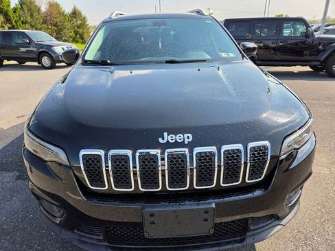 Used 2020 Jeep Cherokee Latitude Plus w/ Comfort/Convenience Group AWD/4WD image 18