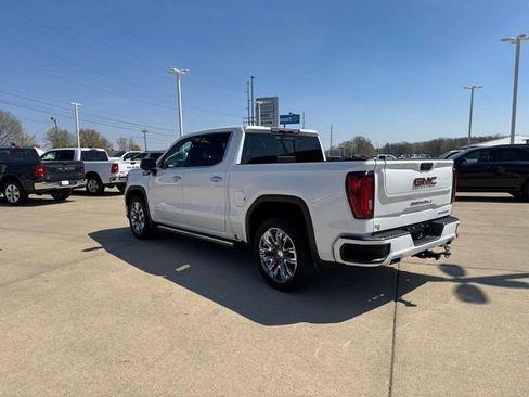 Used 2022 GMC Sierra 1500 Denali w/ Denali Reserve Package AWD/4WD image 5