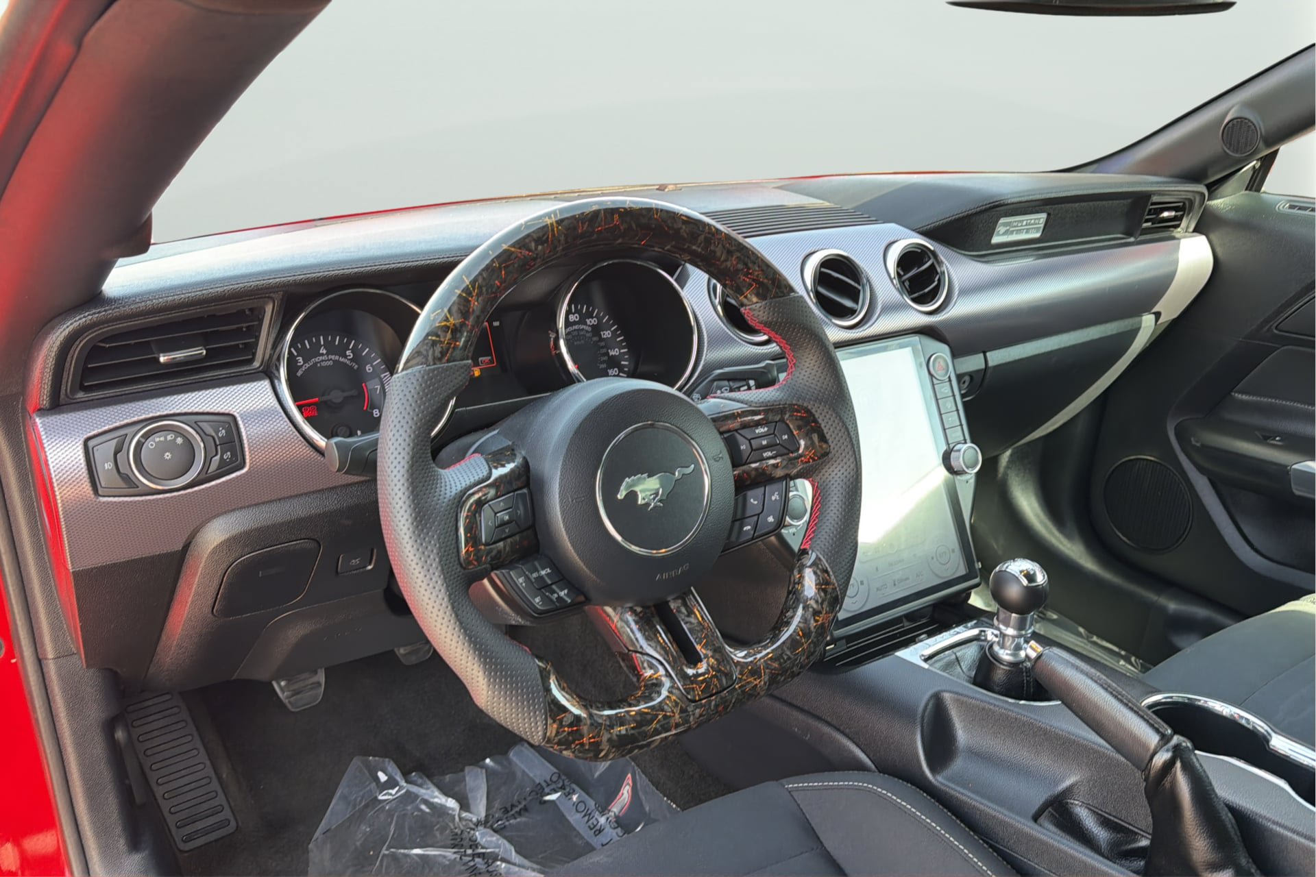 Used 2016 Ford Mustang Coupe RWD image 14