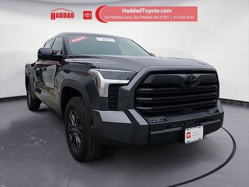 Certified 2025 Toyota Tundra SR5 w/ SR5 Convenience Package AWD/4WD image 7
