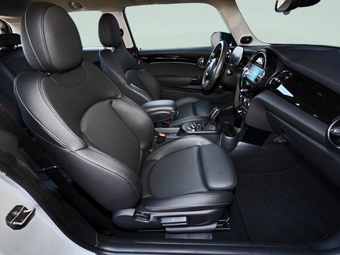 Used 2023 MINI Cooper SE image 15