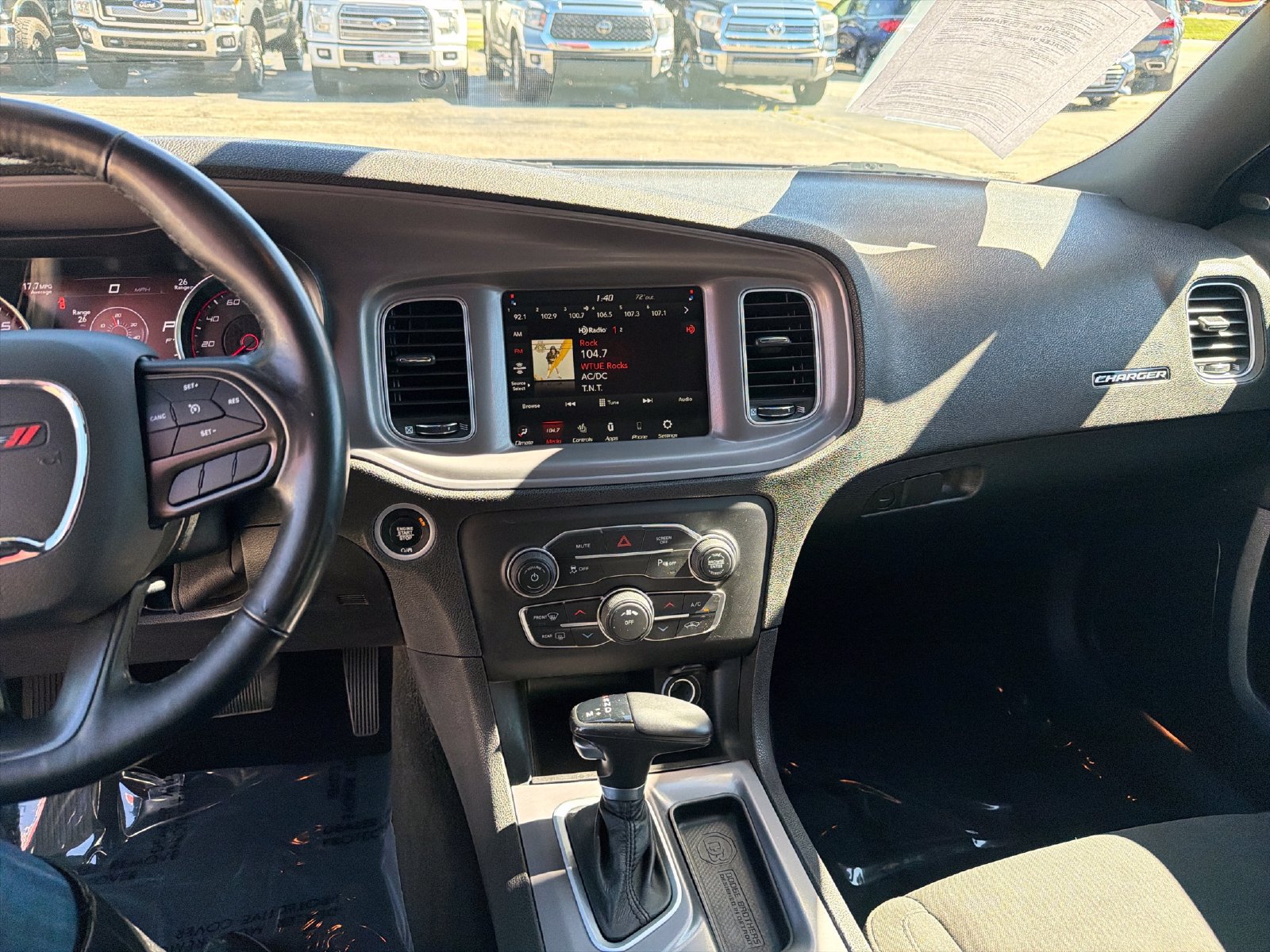 Used 2023 Dodge Charger SXT w/ Cold Weather Package RWD image 20