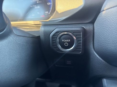 Used 2024 Toyota Land Cruiser image 28