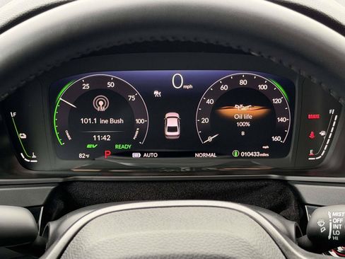 Certified 2025 Honda Accord Sport image 20