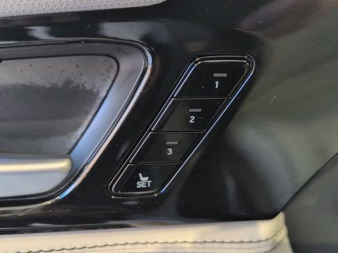 Certified 2025 Acura MDX A-Spec image 9