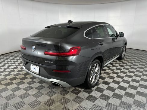 Used 2025 BMW X4 xDrive30i w/ Premium Package image 29