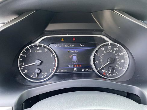 Used 2024 Nissan Murano SV FWD image 14