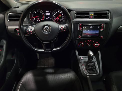 Used 2017 Volkswagen Jetta SE FWD image 22