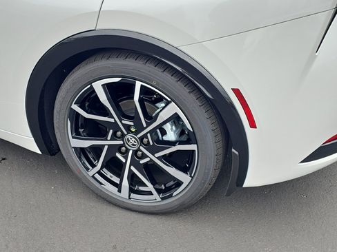 New 2026 Toyota Prius Plug-In Hybrid image 11