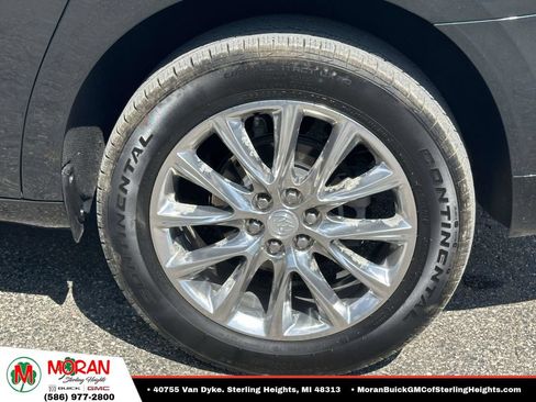 Certified 2020 Buick Enclave Premium w/ Sun and Sites Package AWD/4WD image 8