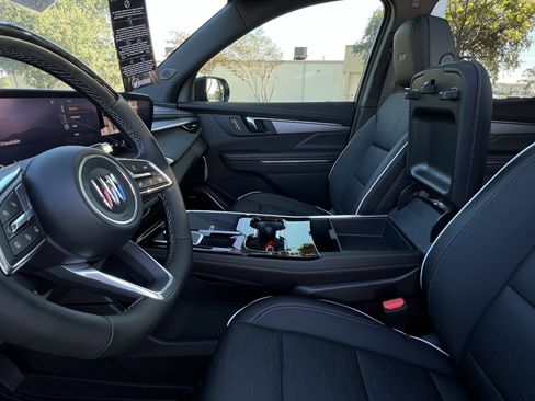 New 2026 Buick Enclave Sport Touring w/ Super Cruise Package image 21