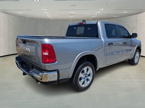 New 2025 RAM 1500 Big Horn AWD/4WD image 4