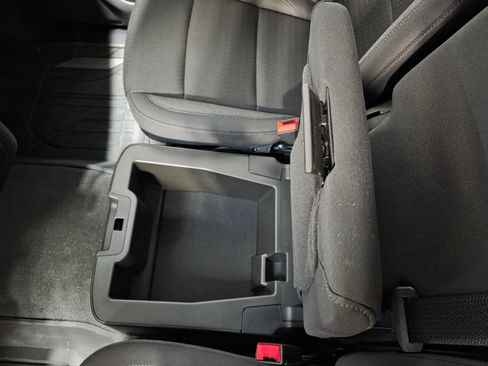 Used 2025 Chevrolet Tahoe LS AWD/4WD image 27