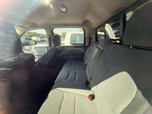 Used 2019 RAM 1500 Big Horn AWD/4WD image 11