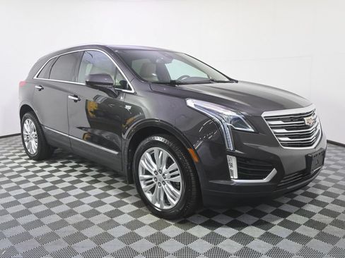 Used 2018 Cadillac XT5 Premium Luxury AWD/4WD image 8