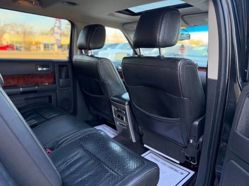 Used 2010 Ford Flex Limited image 10