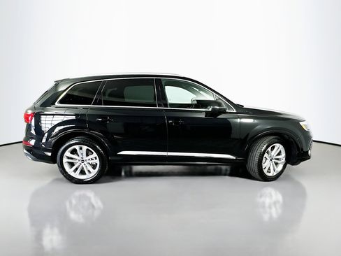 Used 2025 Audi Q7 3.0T Premium Plus image 8