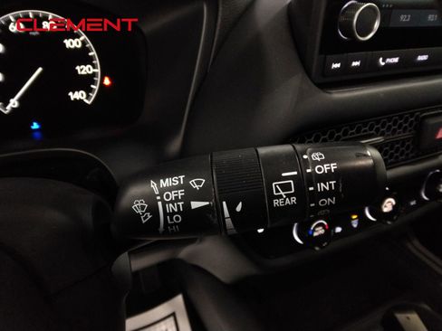 Used 2023 Honda HR-V Sport image 17