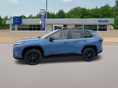 Used 2022 Toyota RAV4 XSE w/ XSE Grade Weather Package image 10
