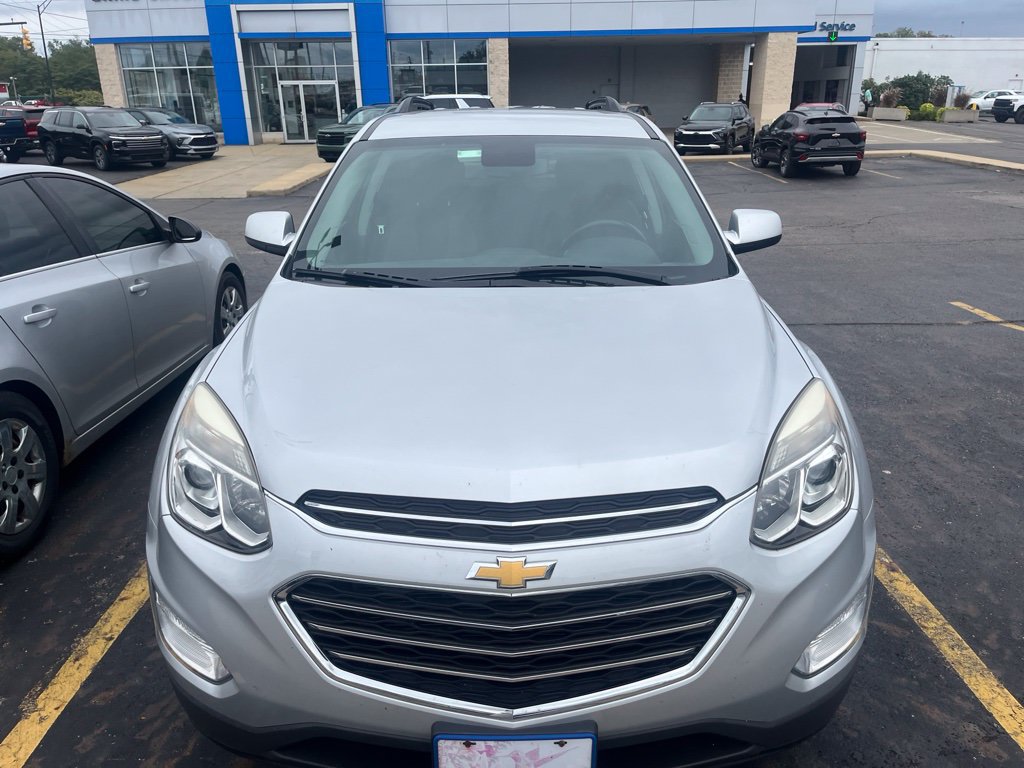 Used 2017 Chevrolet Equinox LT w/ Convenience Package FWD image 1