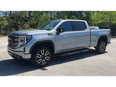Certified 2023 GMC Sierra 1500 AT4 w/ AT4 Premium Package AWD/4WD image 5