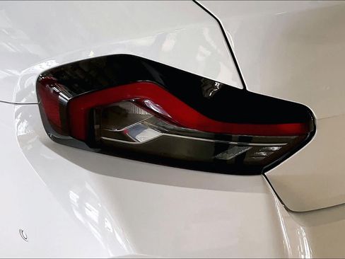 Used 2025 BMW M2 w/ Lighting Package RWD image 25
