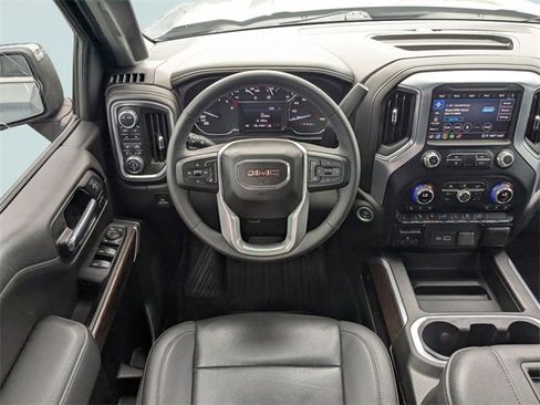 Used 2022 GMC Sierra 1500 SLT w/ SLT Premium Package image 2