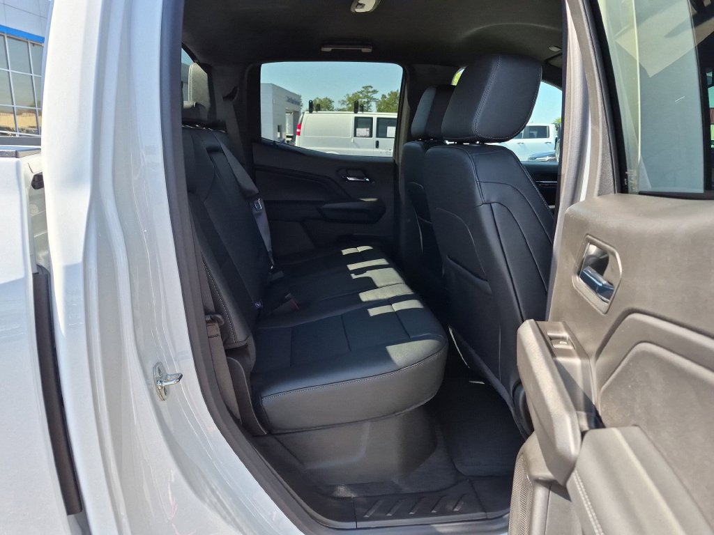 New 2026 Chevrolet Colorado LT w/ LT Convenience Package AWD/4WD image 32