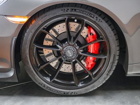 Certified 2015 Porsche 911 GT3 RWD image 13