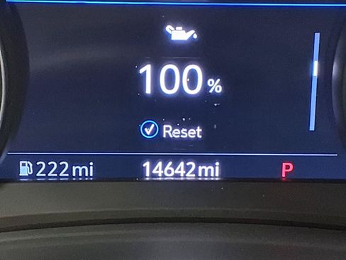 Certified 2023 Cadillac XT4 Premium Luxury w/ Technology Package FWD image 32