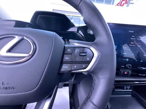 Used 2024 Lexus NX 350 AWD w/ Cold Area Package image 21