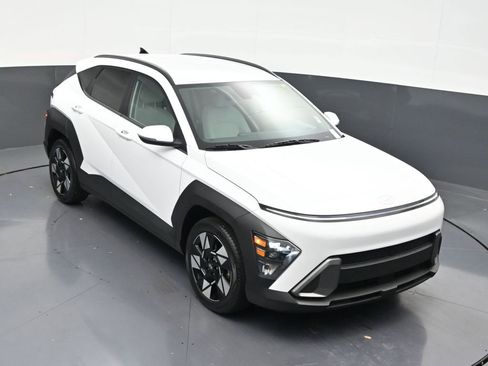 Used 2024 Hyundai Kona SEL w/ Convenience Package image 22