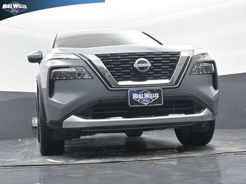 Used 2023 Nissan Rogue Platinum w/ Platinum Premium Package FWD image 18