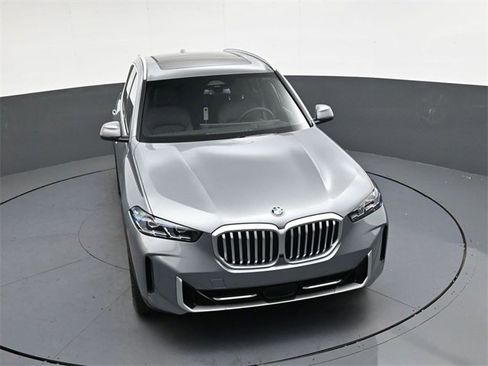 New 2026 BMW X5 xDrive40i w/ Climate Comfort Package image 24