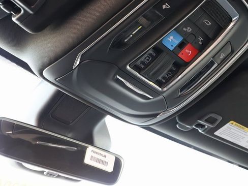 New 2025 Jeep Grand Cherokee Altitude image 36