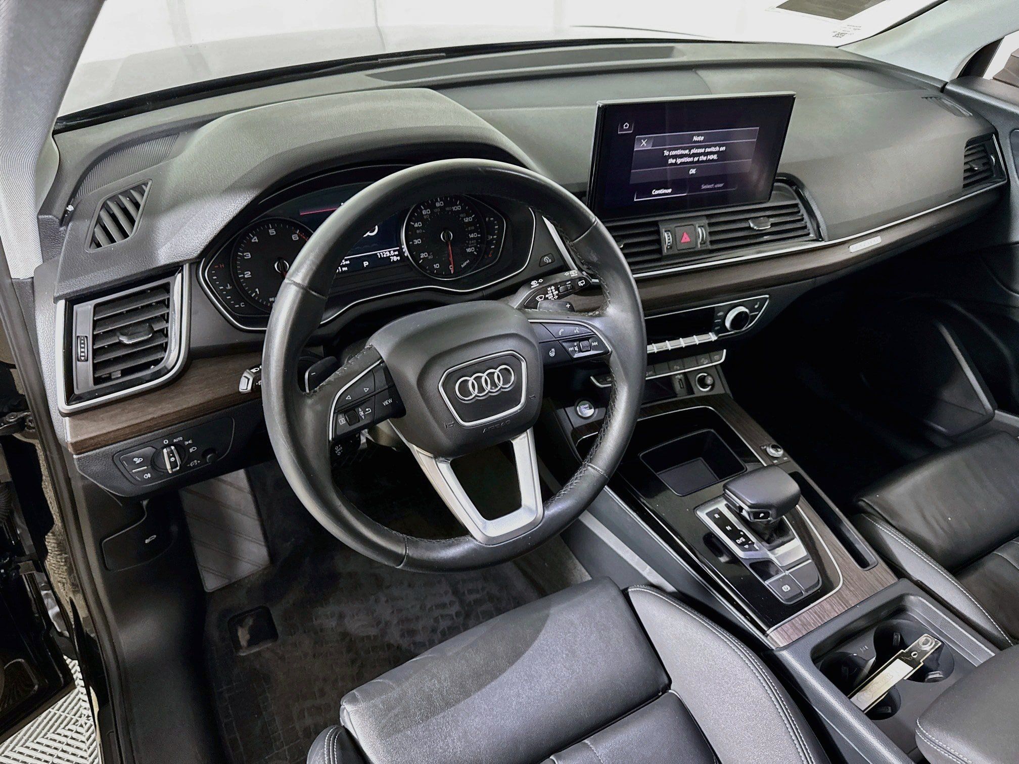 Used 2024 Audi Q5 2.0T Premium w/ Convenience Package AWD/4WD image 12