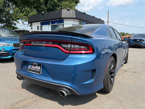Used 2020 Dodge Charger Scat Pack RWD image 3