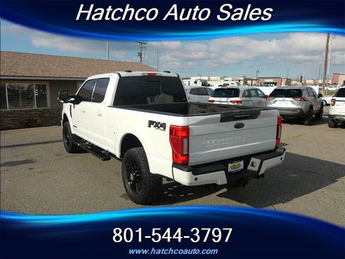 Used 2021 Ford F250 Lariat image 3