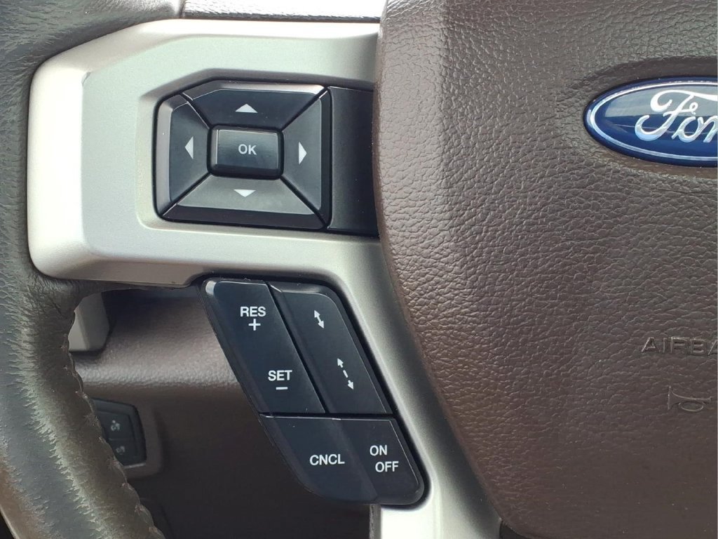 Used 2018 Ford F150 King Ranch w/ Equipment Group 601A Luxury AWD/4WD image 23