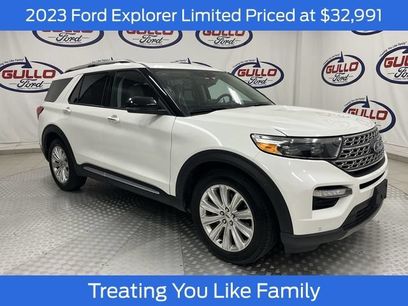 Used 2023 Ford Explorer Limited w/ Limited Technology Package