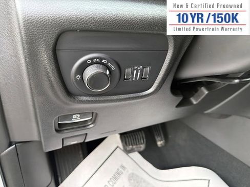 Used 2025 Jeep Grand Cherokee Laredo X w/ Luxury Tech Group I image 18