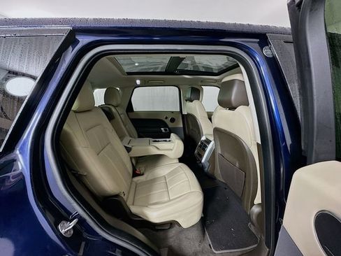 Used 2020 Land Rover Range Rover Sport HSE image 29