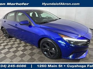 Certified 2023 Hyundai Elantra SEL w/ Cargo Package FWD video 1