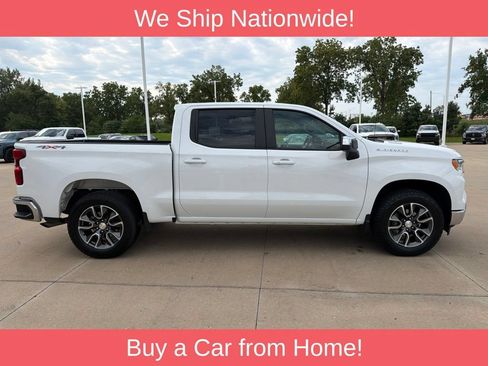 Used 2024 Chevrolet Silverado 1500 LT AWD/4WD image 4