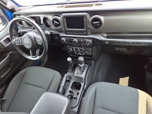 Used 2021 Jeep Wrangler Unlimited Sport AWD/4WD image 26